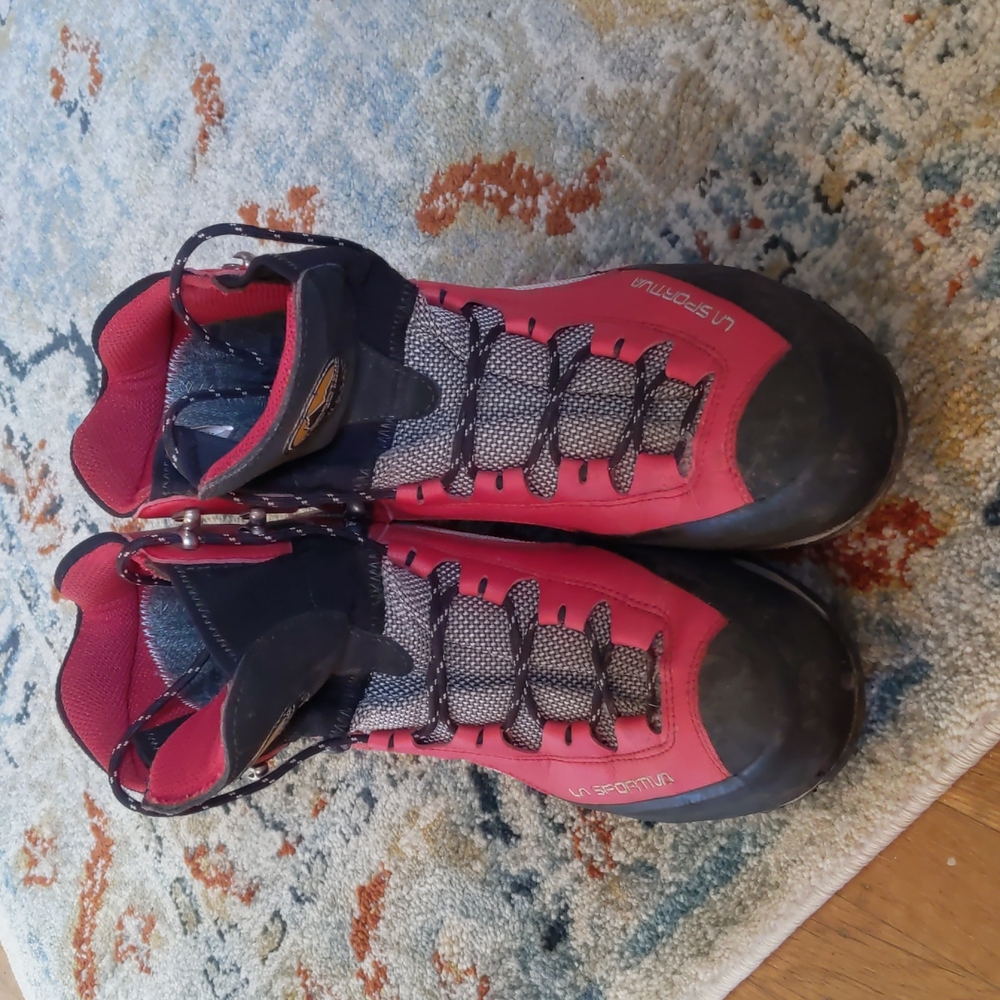 LA SPORTIVA Hiking and Ice Boots excellent condition